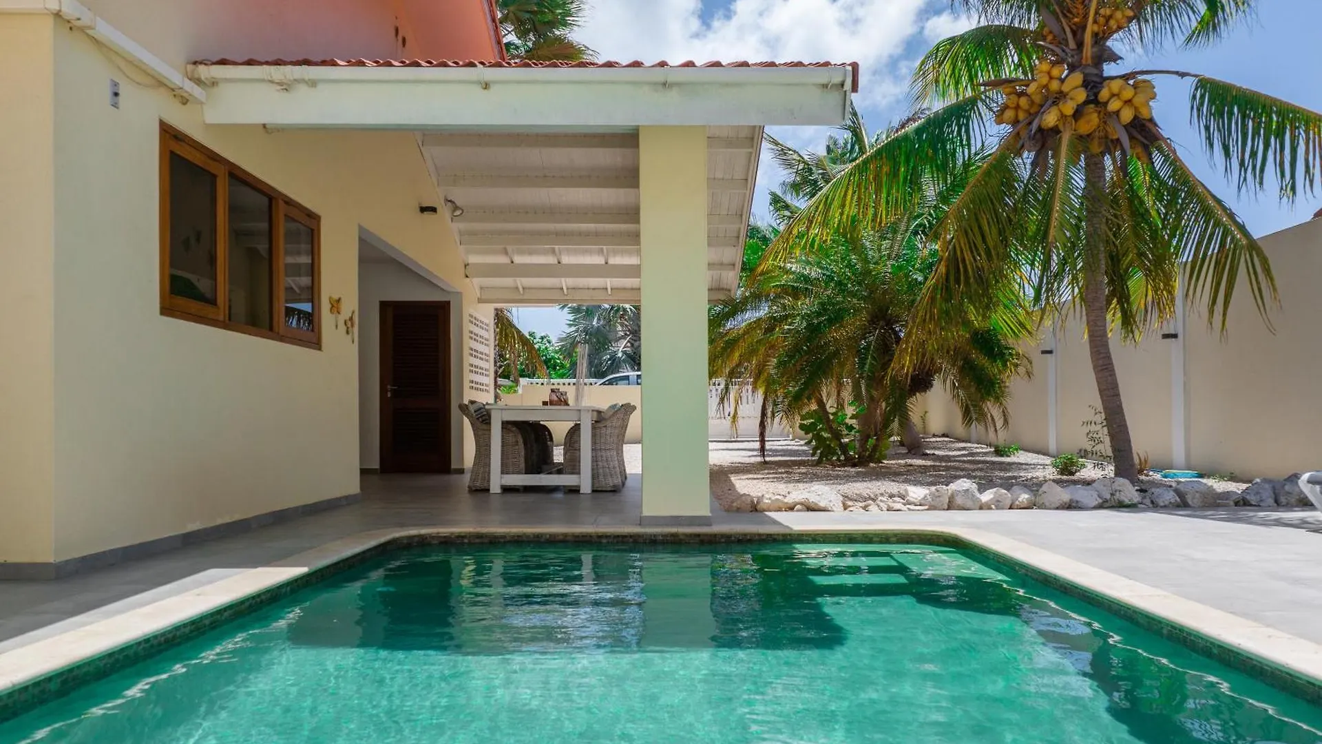 Villa Famia Centraal Op Curacao Daniel